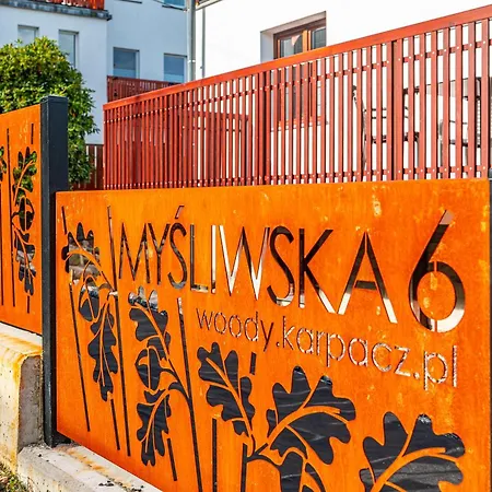 Woody - Smart Luxury