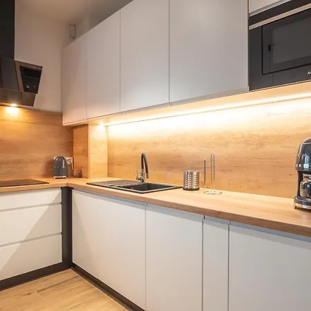 Woody - Smart Luxury Lägenhet *