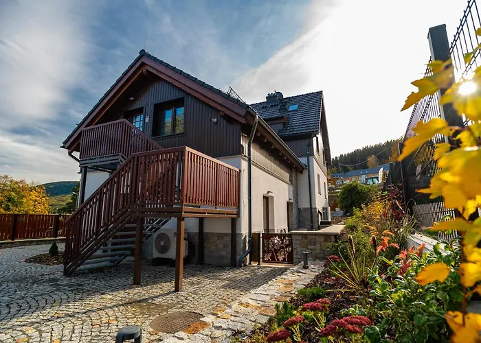 Woody - Smart Luxury *