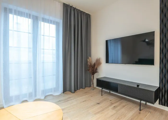 Woody - Smart Luxury *